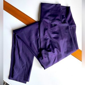 Womens AR-33 Purple Yoga Pants Air brushed style High Waisted